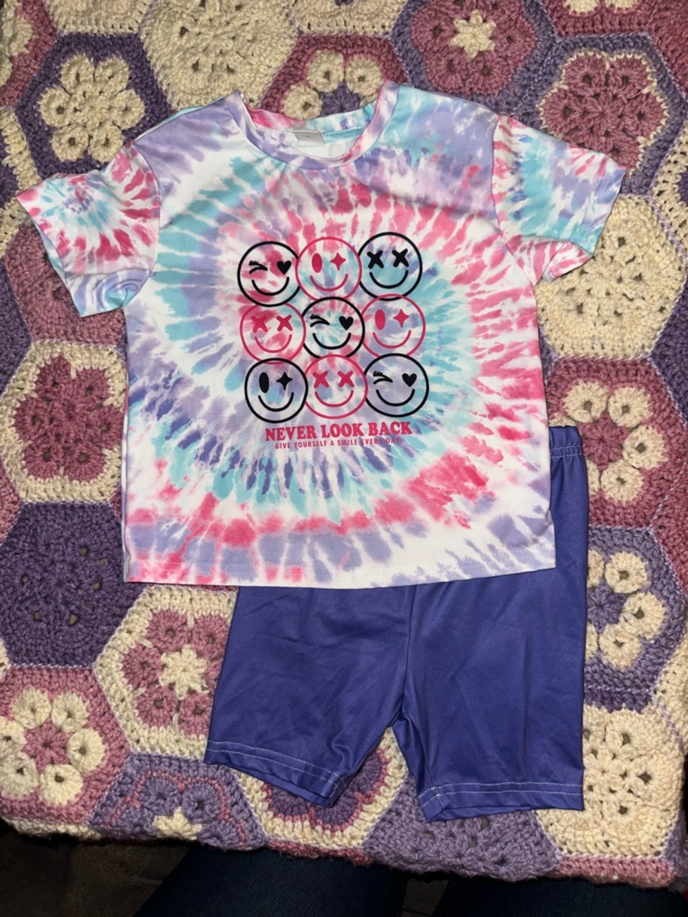 SHEIN Pink Purple Blue Tie-Dye Smiley Print Matching Set